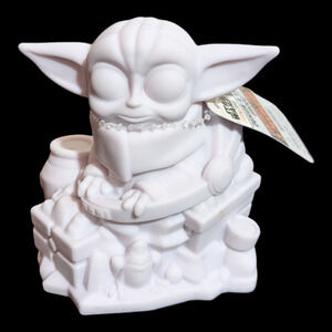 Star Wars - THE MANDALORIAN-Design a Vinyl - GROGU - BRAND NEW WITH TAGS